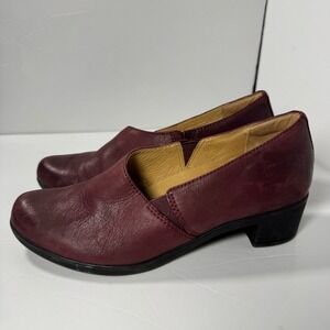 Dansko Camdyn Wine Leather Low Heel Shoes Sz 39 8-8.5 Womens Comfort Work